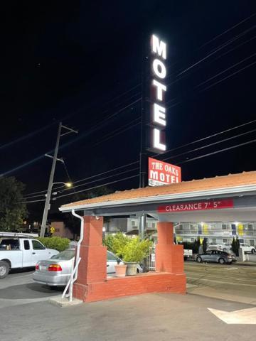 The Oaks Motel Oakland Exterior photo