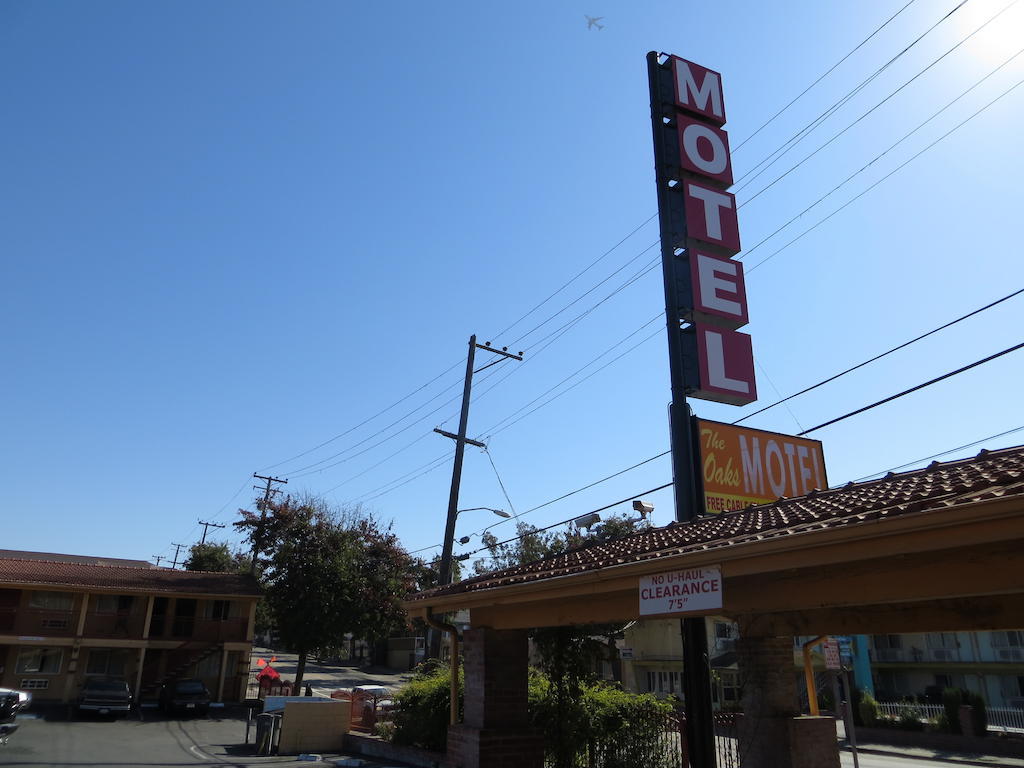 The Oaks Motel Oakland Exterior photo